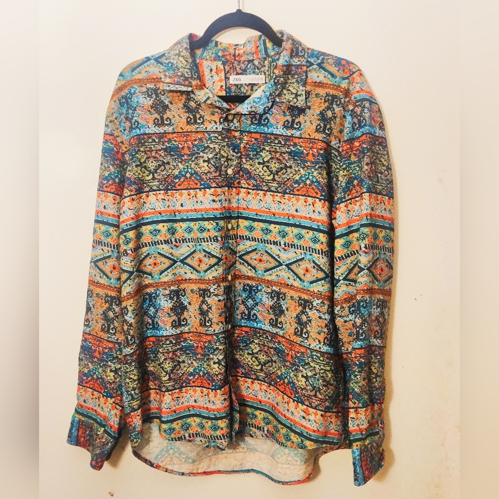 Zara Womens Silky Mosaic Button Down Shirt Size Large Satin Finish Blouse Rare